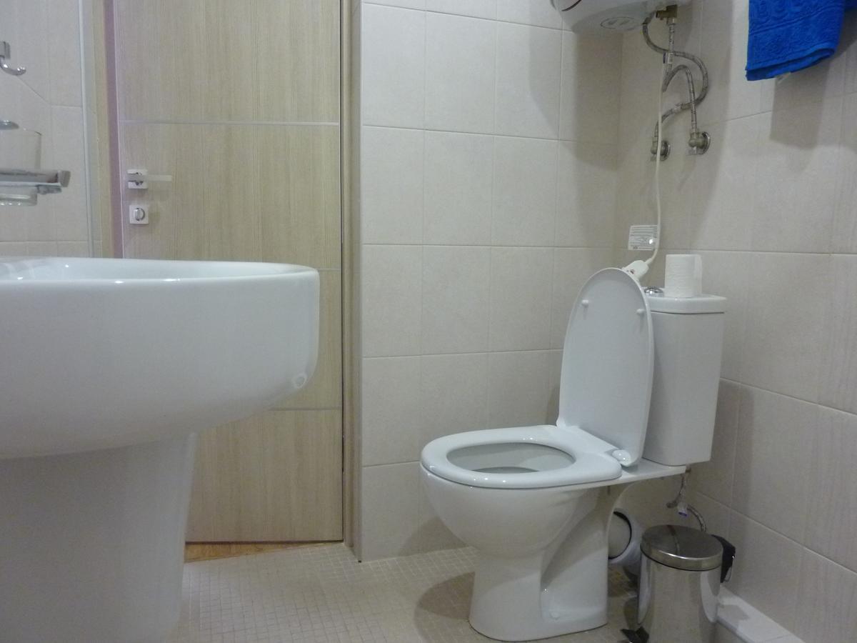 Guest House Letto Gagra Bagian luar foto