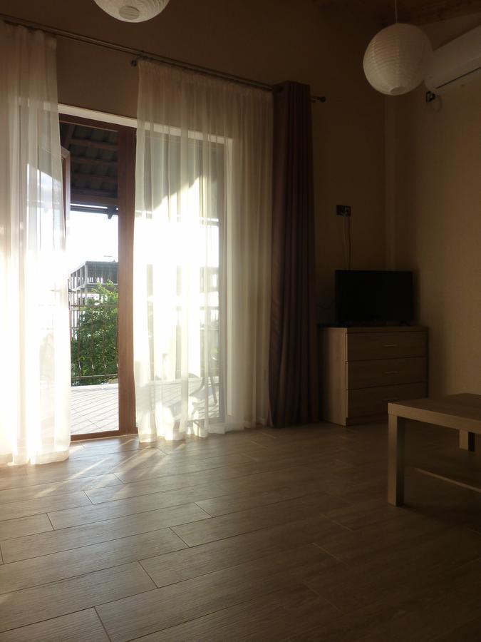 Guest House Letto Gagra Bagian luar foto